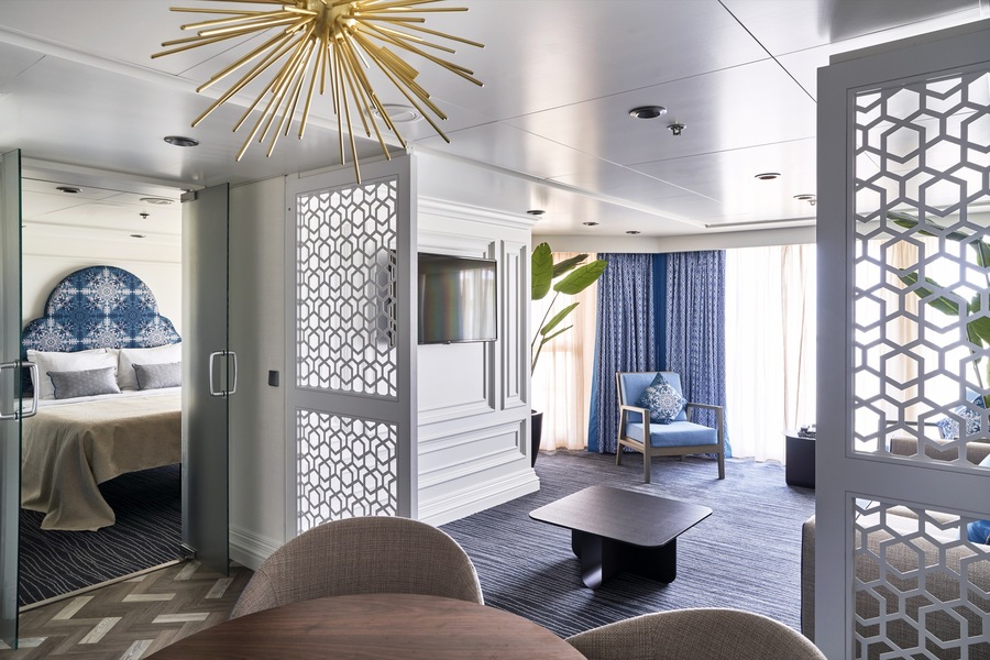 Marella Cruises Marella Voyager Voyager Suite ©Tom Fallon 6.jpg